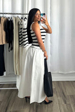Load image into Gallery viewer, BLACK &amp; WHITE STRIPED DRESS
