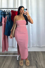 Load image into Gallery viewer, RED STRIPE DRESS

