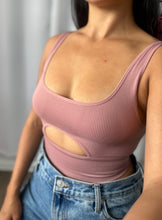 Load image into Gallery viewer, MAUVE BASIC TOP
