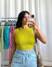 Load image into Gallery viewer, GREEN BASIC TOP
