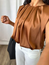 Load image into Gallery viewer, WHITE HIGH WAIST PANTS
