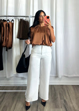 Load image into Gallery viewer, WHITE HIGH WAIST PANTS
