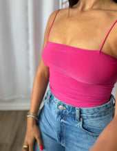 Load image into Gallery viewer, FUCHSIA TOP
