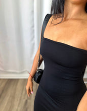 Load image into Gallery viewer, BLACK TUBE DRESS
