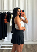 Load image into Gallery viewer, BONE LINEN TOP | PRE-ORDEN ABIERTA (LLEGAN DEL 13-17 DE JULIO)
