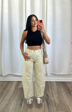 Load image into Gallery viewer, BLACK BASIC TOP
