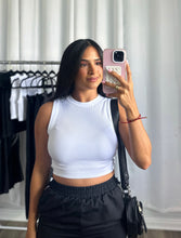 Load image into Gallery viewer, WHITE BASIC TOP
