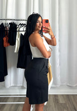 Load image into Gallery viewer, WHITE BODYSUIT
