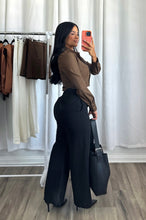 Load image into Gallery viewer, BLACK HIGH WAIST PANTS | PRE ORDEN ABIERTA (LLEGAN DEL 10-14 DE AGOSTO)

