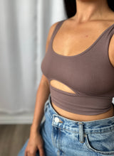 Load image into Gallery viewer, BROWN BASIC TOP
