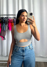 Load image into Gallery viewer, GREY BASIC TOP
