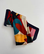 Load image into Gallery viewer, FLORAL SATIN BANDANA
