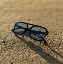 Load image into Gallery viewer, &quot;MAREA&quot; SUNGLASSES
