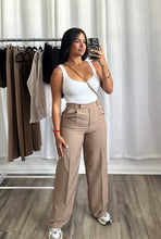 Load image into Gallery viewer, BEIGE HIGH WAISTED PANTS
