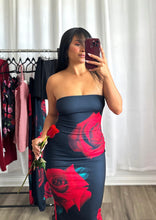 Load image into Gallery viewer, ROSE MAXI DRESS
