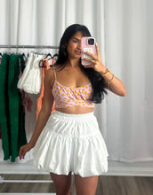 Load image into Gallery viewer, WHITE SKORT
