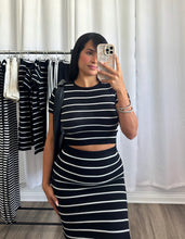 Load image into Gallery viewer, BLACK &amp; WHITE SKIRT SET
