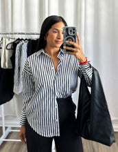 Load image into Gallery viewer, BLACK AND WHITE STRIPED SHIRT
