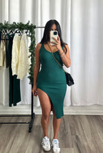 Load image into Gallery viewer, GREEN CHRISTMAS DRESS
