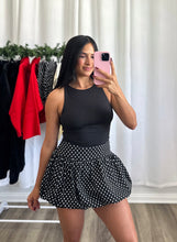 Load image into Gallery viewer, POLKA DOTS SKORT | (PRE-ORDEN | LLEGAN DEL 17 AL 21 DE NOVIEMBRE)
