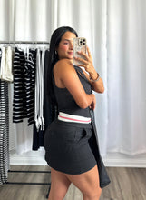 Load image into Gallery viewer, BLACK &amp; WHITE VEST SET
