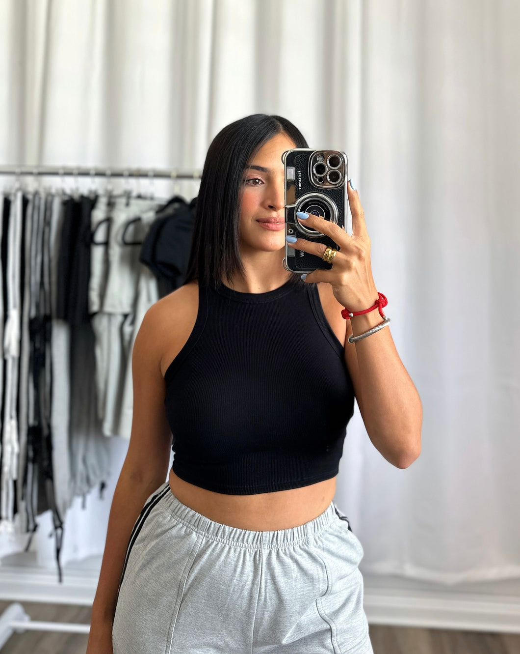 BLACK TOP