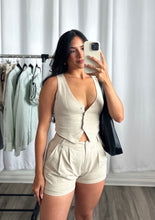 Load image into Gallery viewer, &quot;EVERYDAY&quot; LINEN VEST SET (*VER TODAS LAS FOTOS)
