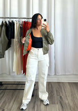 Load image into Gallery viewer, IVORY DENIM CARGO PANTS
