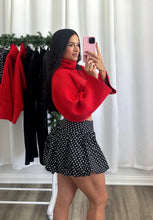 Load image into Gallery viewer, POLKA DOTS SKORT | (PRE-ORDEN | LLEGAN DEL 17 AL 21 DE NOVIEMBRE)
