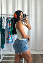 Load image into Gallery viewer, IVORY TOP
