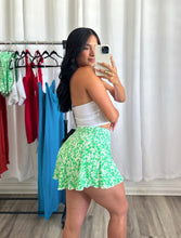 Load image into Gallery viewer, &quot;VERDANZA&quot; GREEN WIDE LEG SHORTS
