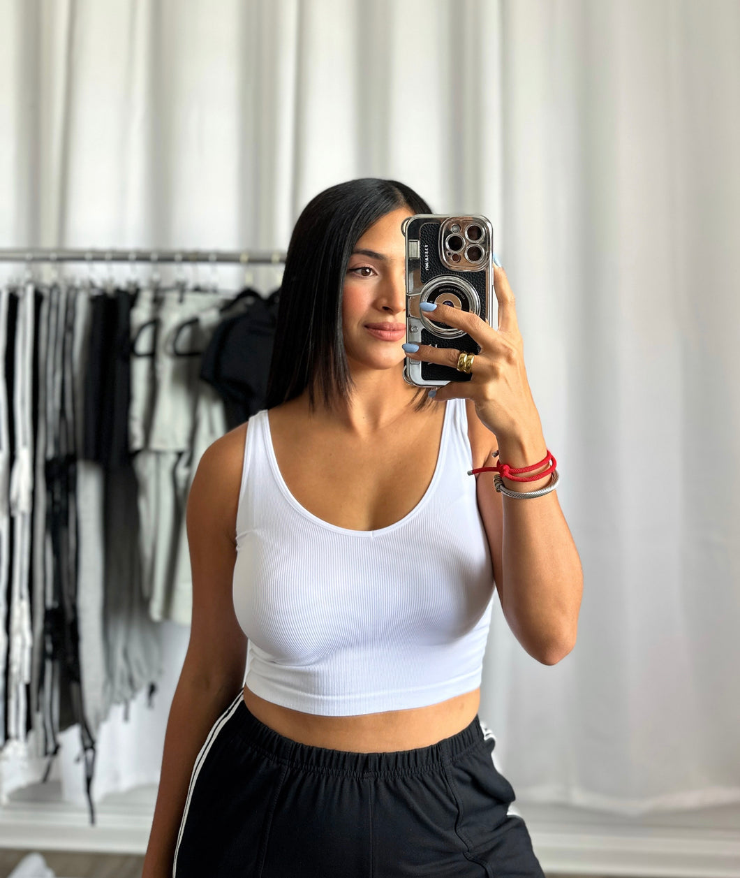 WHITE BASIC TOP