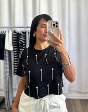 Load image into Gallery viewer, RHINESTONES BLACK TOP
