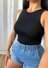 Load image into Gallery viewer, DENIM SHORT

