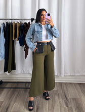 Load image into Gallery viewer, &quot;COWGIRL&quot; OLIVE / BLACK PANTS
