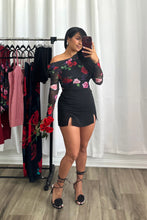 Load image into Gallery viewer, BLACK SKORT
