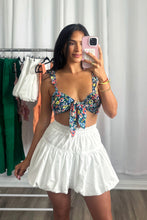Load image into Gallery viewer, FLORAL BLUE TOP
