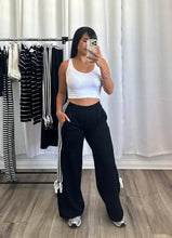 Load image into Gallery viewer, WHITE TOP

