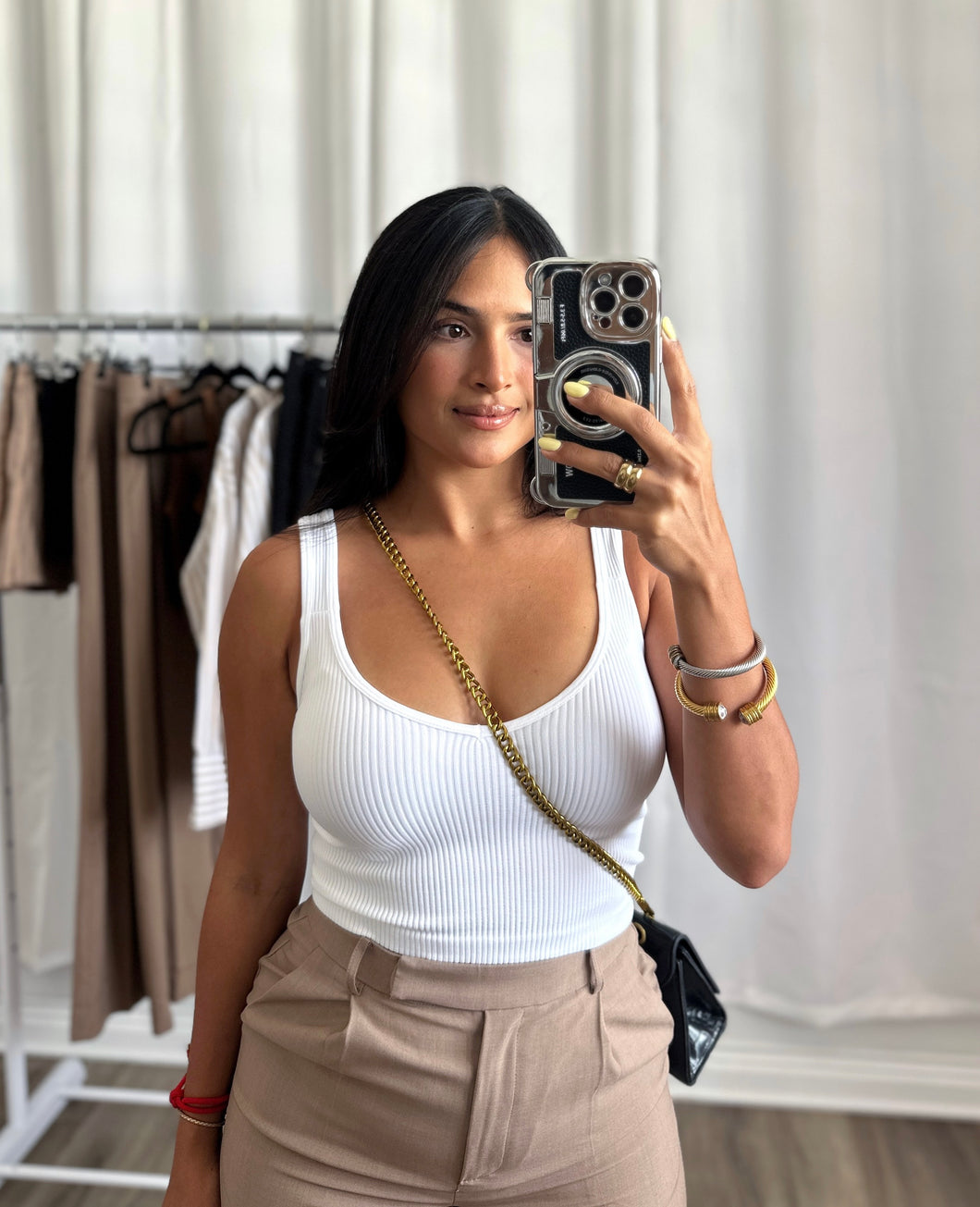 WHITE BASIC TOP