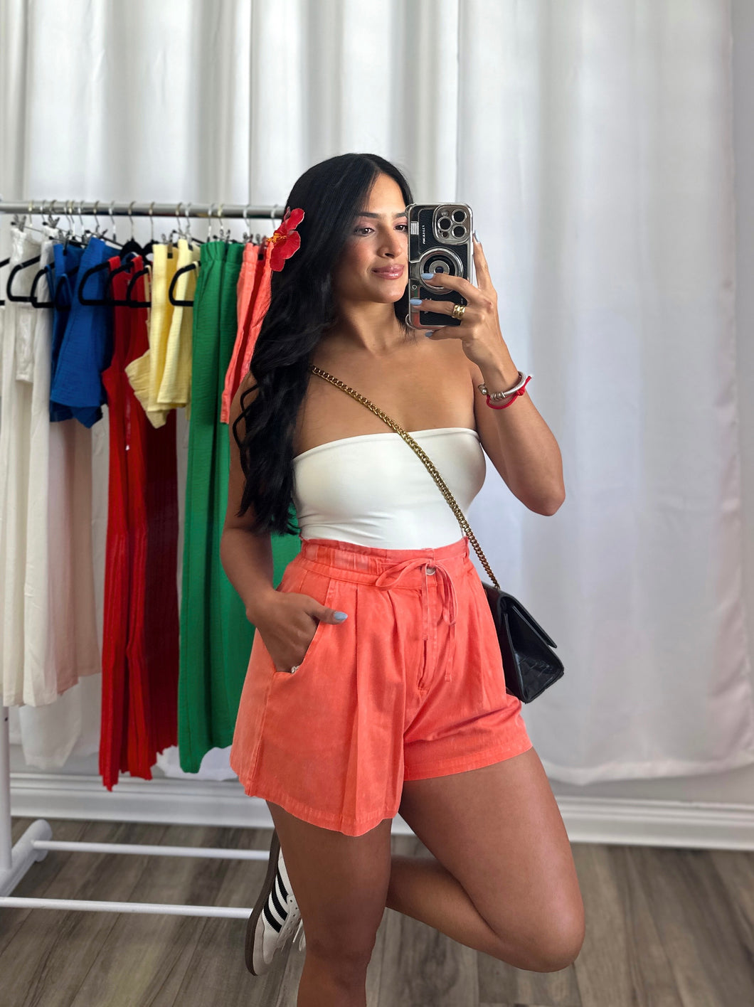 ORANGE HIGH WAIST SHORTS