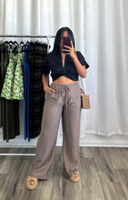 Load image into Gallery viewer, BROWN LINEN PANTS
