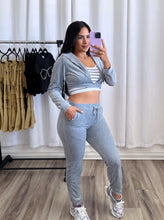 Load image into Gallery viewer, &quot;CASUAL JOGGER PANT &amp; SWEATER&quot; SET
