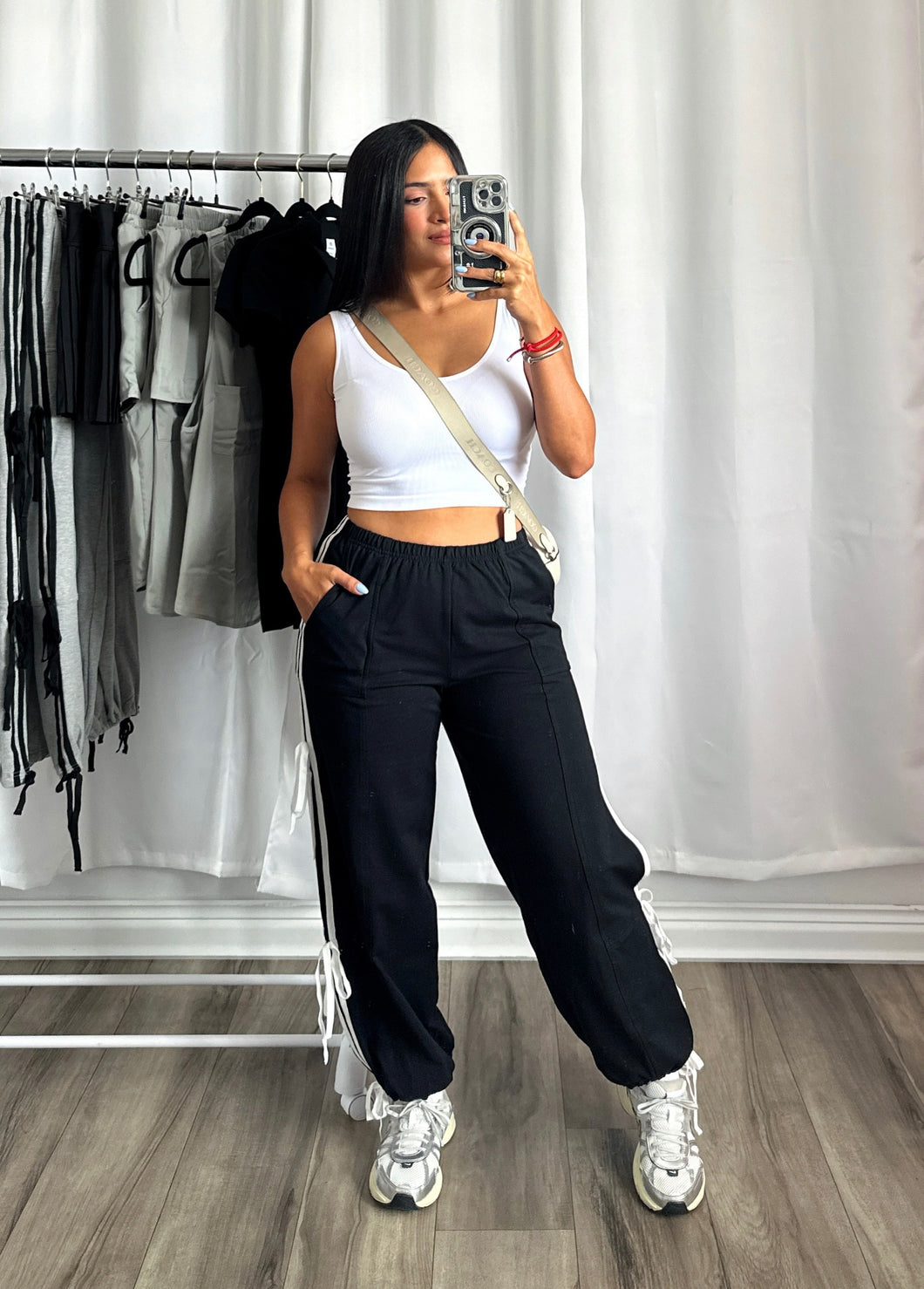 BLACK STRIPE JOGGER PANTS