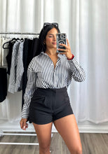 Load image into Gallery viewer, BLACK HIGH WAISTED SHORT
