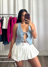 Load image into Gallery viewer, WHITE BUBBLE SKIRT (WITH SHORTS)
