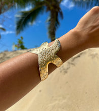 Load image into Gallery viewer, &quot;MERMAID&quot; GOLD BRACELET (ADJUSTABLE)
